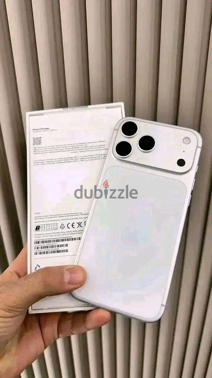 Apple - iPhone 17 Pro Max 1