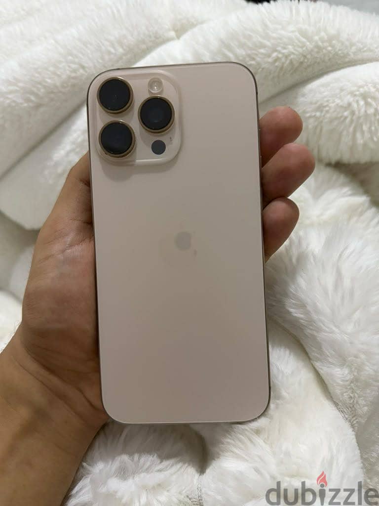 Apple - iPhone 16 Pro Max 5