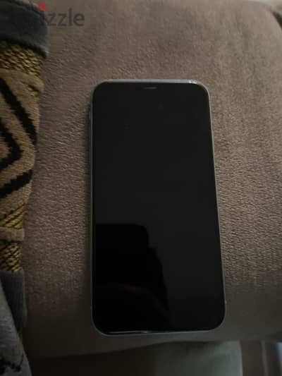 Apple - iPhone 11