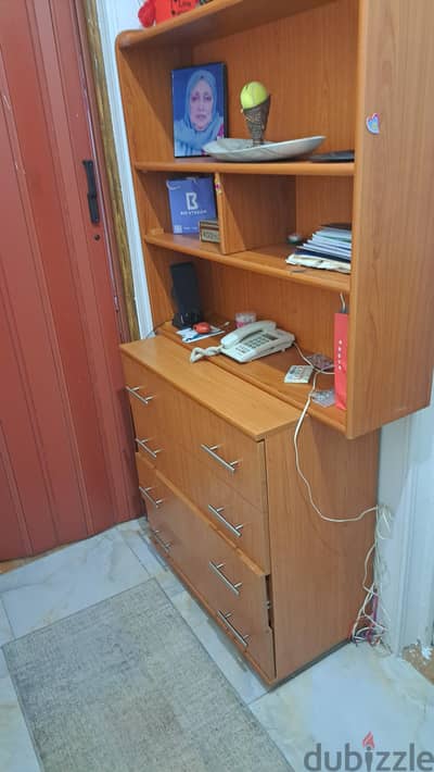 مكتبه و وحدة ادراج خشب