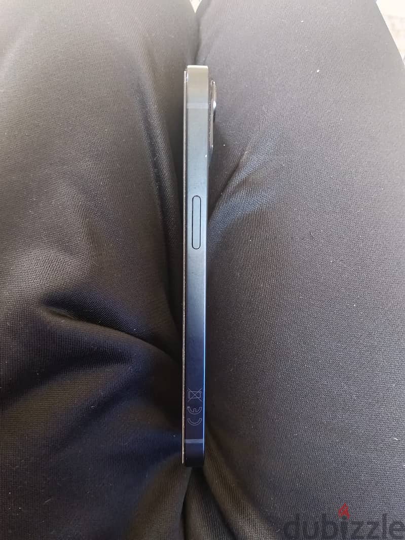 Apple - iPhone 13 2