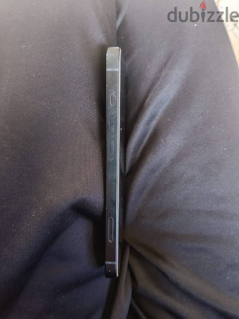 Apple - iPhone 13 4