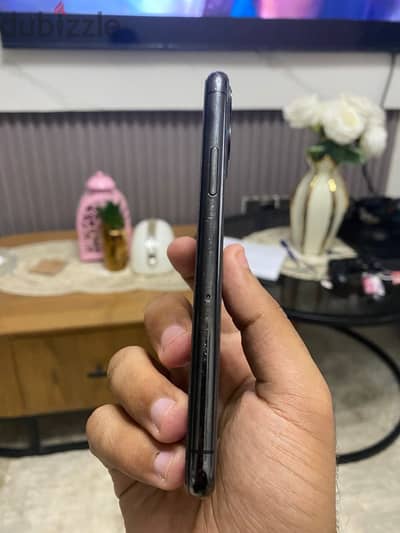 Apple - iPhone 11 Pro