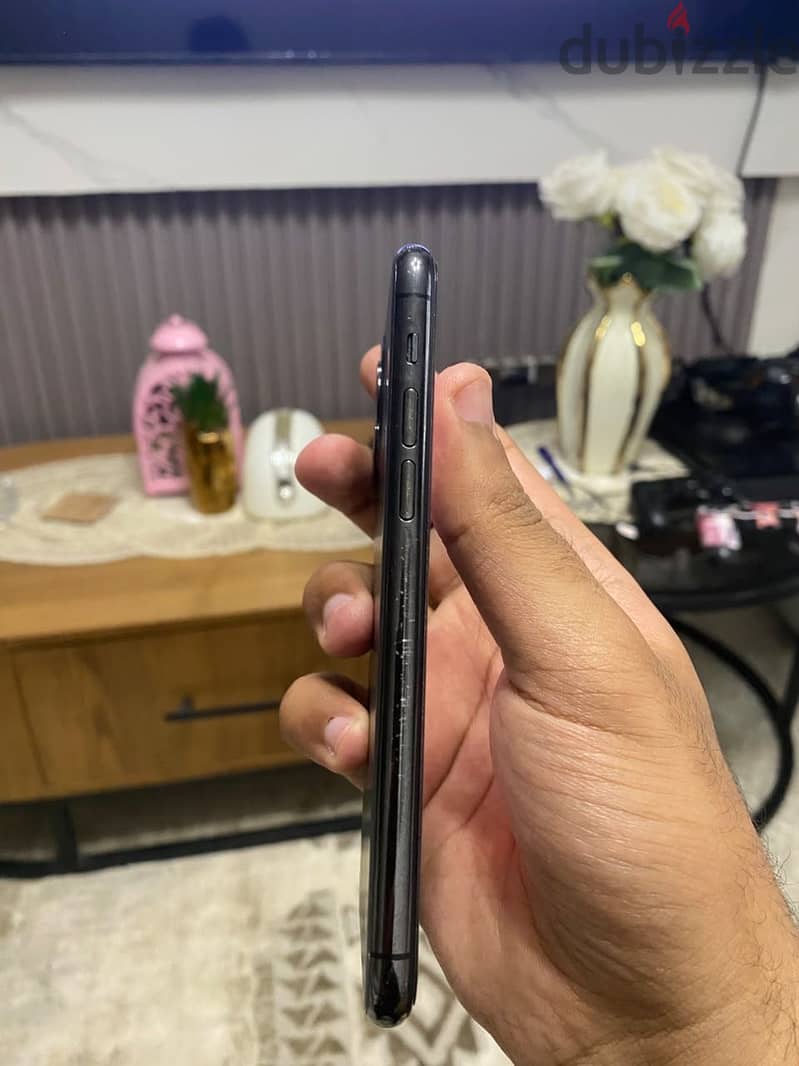 Apple - iPhone 11 Pro 4