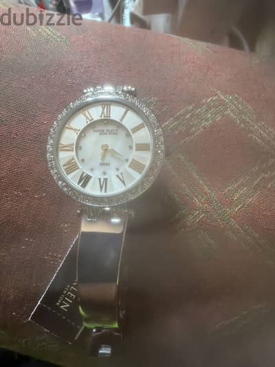 ANNE KLEIN