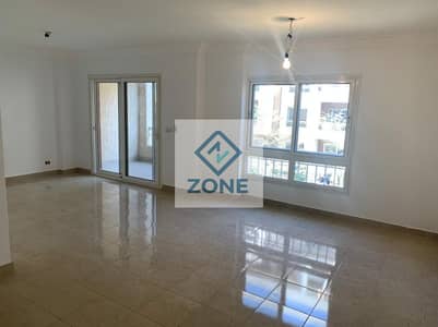 Ground floor apartment for rent, no garden, 150 square meters, in Block 12