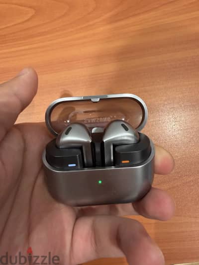Samsunf earbuds 3