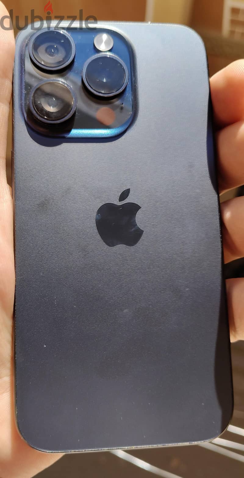 Apple - iPhone 15 Pro 4