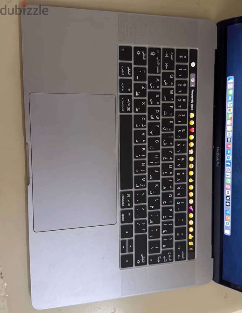 macbook pro 2018 core i9 2
