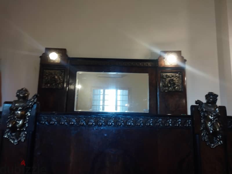 antique rooms and accessories 1