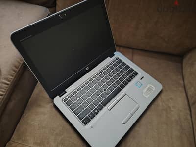 HP EliteBook 820 G3 | Core i5 | 466GB | Windows 10 Pro |
