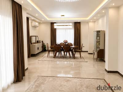 For sale a full floor apartment 413 meters in villas, the fourth district, New Cairo, Fifth Settlement.
