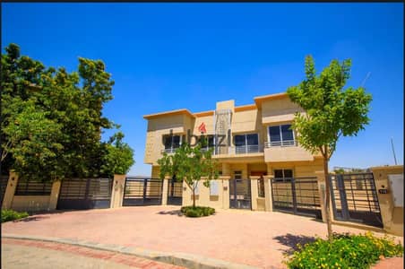 Twin house in Heart of Zayed from Iwan