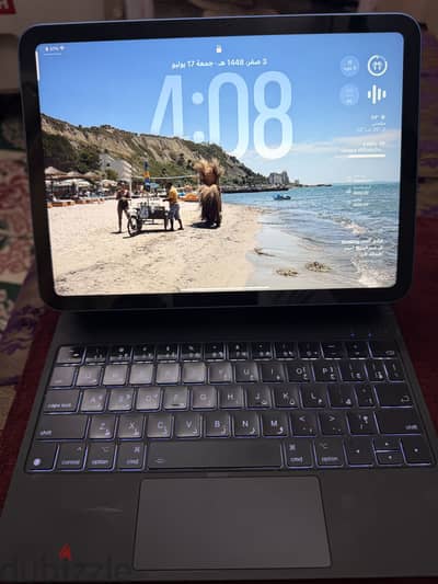 Apple iPad 11th Gen (A16) – 128GB Wi-Fi – Blue @ Magic Keyboard