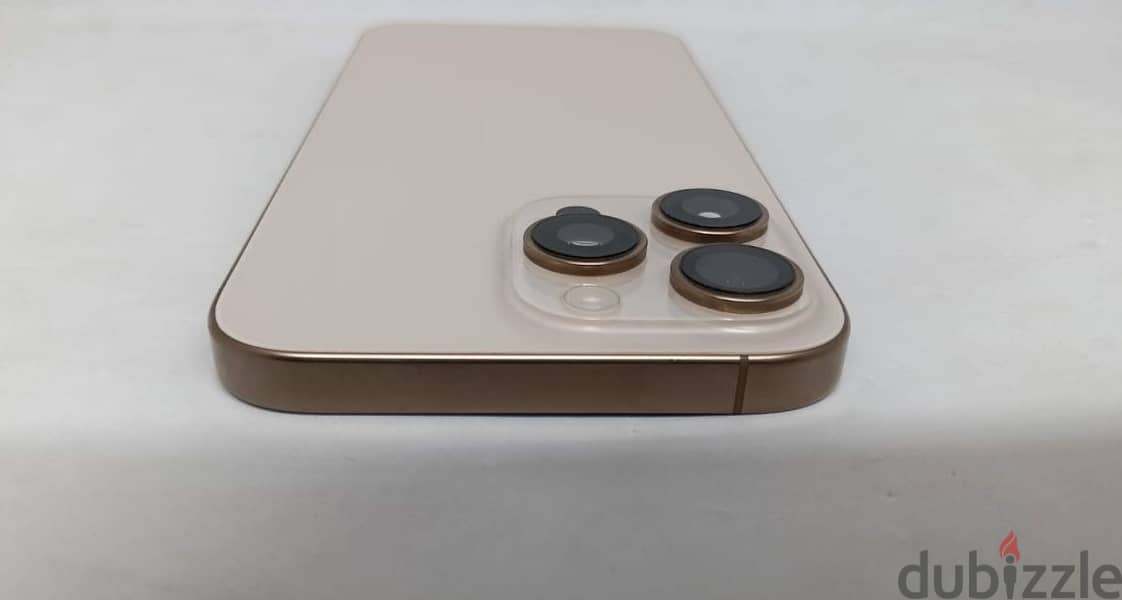 Apple - iPhone 16 Pro Max 1