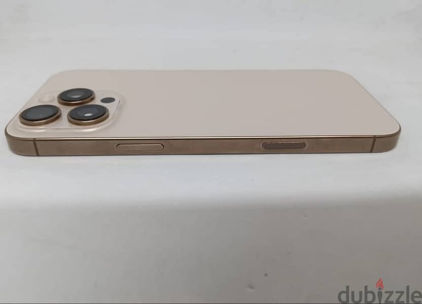Apple - iPhone 16 Pro Max 5