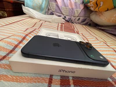 Apple - iPhone 17 Pro Max