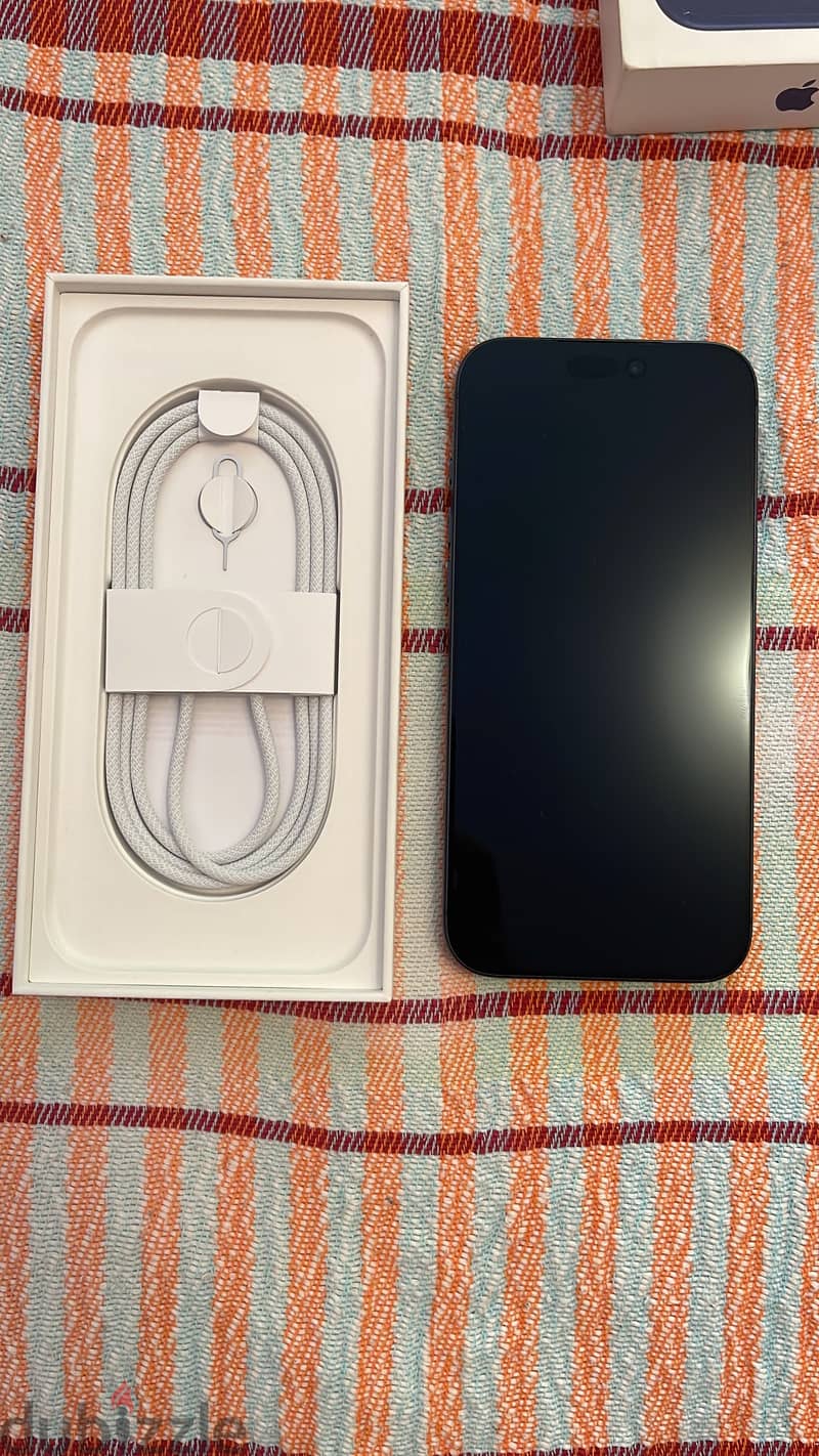 Apple - iPhone 17 Pro Max 3