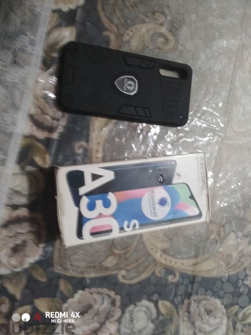 Samsung A30 3
