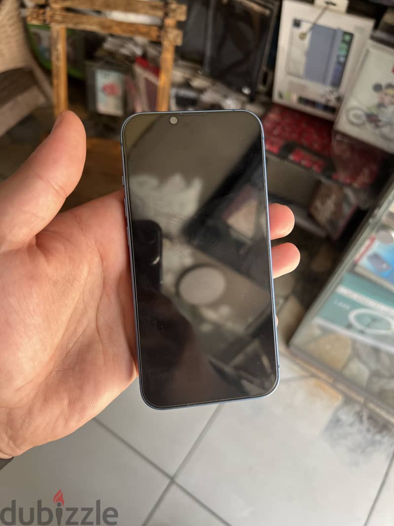 iPhone 13 3