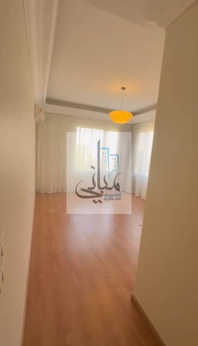 Twin house for rent in Palm Hills – Palm Valley (6th of October City). Features include a kitchen, air conditioning, and shutters; 400 sqm land area.