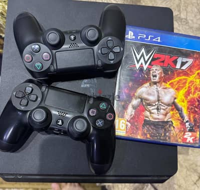 للبيع PS4 Slim 1TB + دراعين