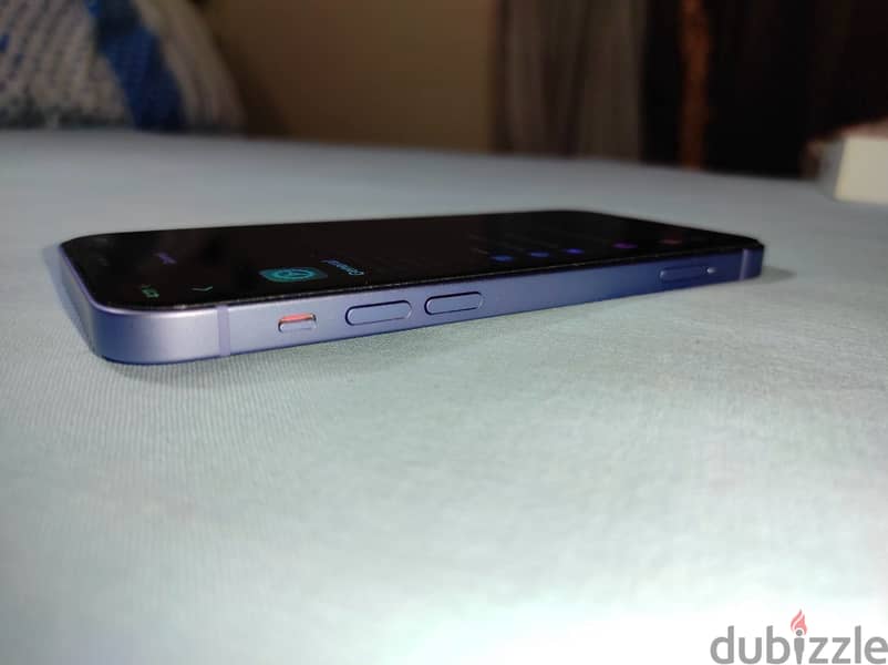 Apple - iPhone 12 6