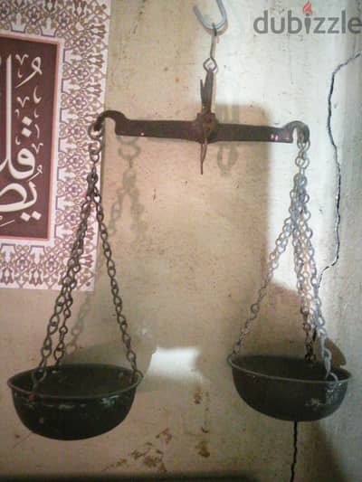 ميزان انتيك