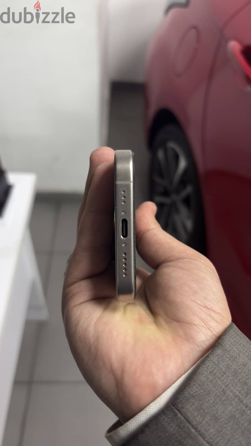Apple - iPhone 15 Pro 2
