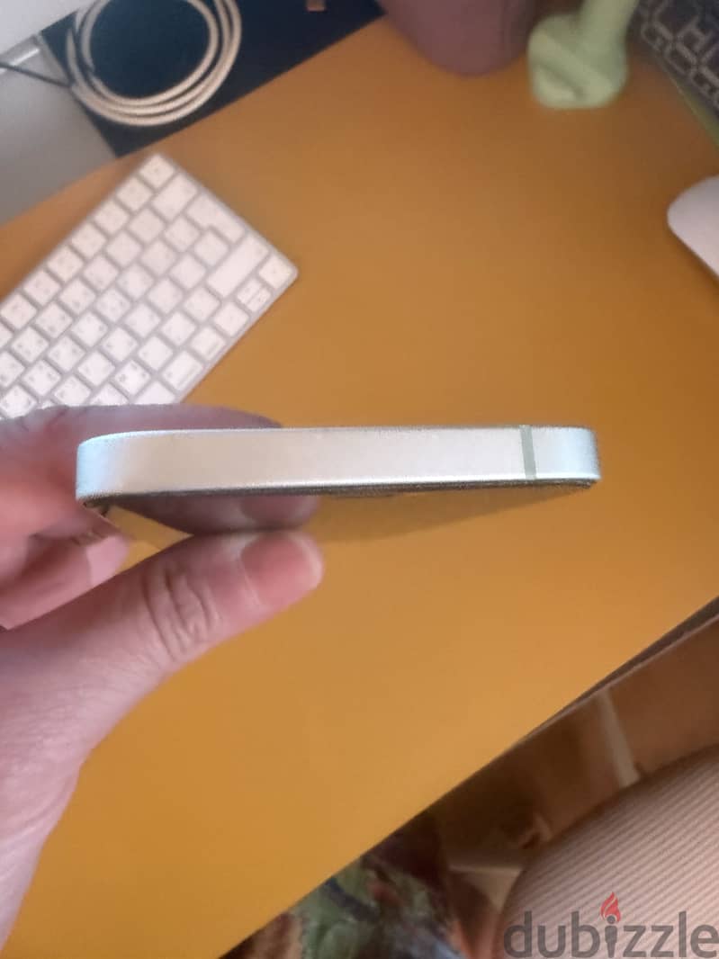 Apple - iPhone 12 4