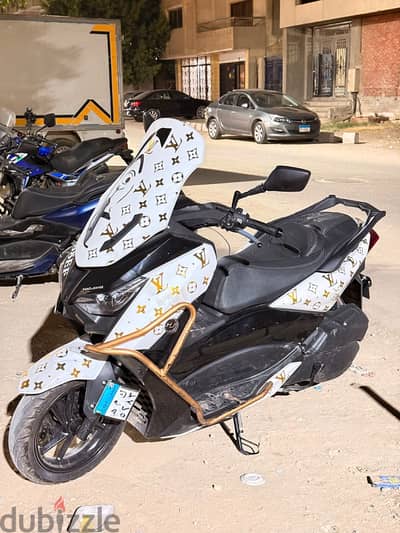 اسكوتر هوجن ٢٠٠