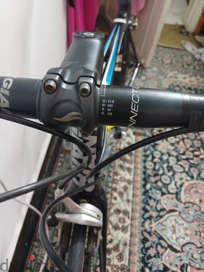 للسباق والبطولات giant