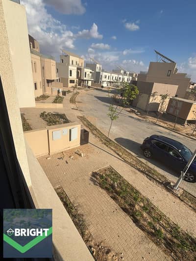 بسعر غير مسبوق 143م استلام فوري بفيو مميز ع اللاندسكيب (لفترة محدوده )