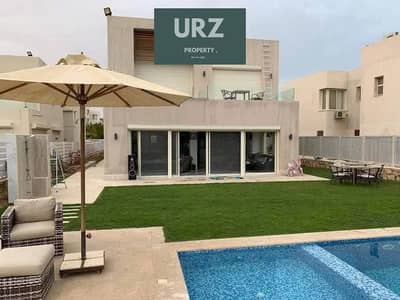 أستمتع برؤيه كامله للبحر من الدور الأرضى و أمتلك فيلا منفصله بجاردن 370 م مع Private Pool تشطيب فندقى فاخر بالتكيفات بخــصم 40% فى أرقى منتجع بالساحل