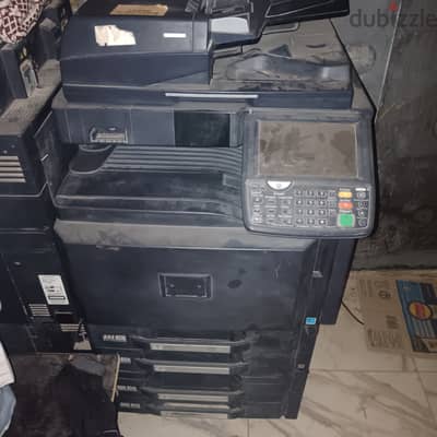 2 ماكينة كيوسير3051c استعمال مصرى