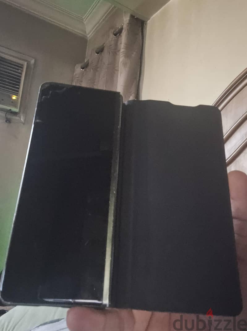 Samsung Z Fold 3 1