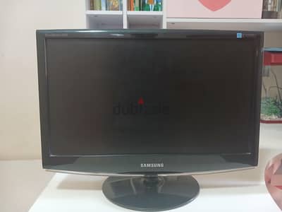 شاشة كومبيوتر 20 بوصة LCD سامسونج