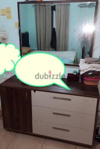 غرفه نوم حالتها ممتازه من عند Hub furniture