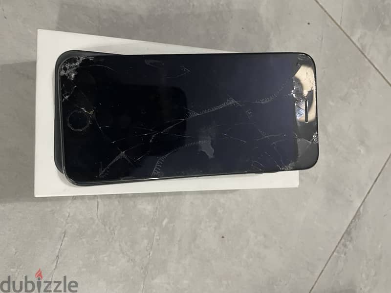 Apple - iPhone 8 7
