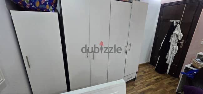 دولاب MDF 1.80 متر