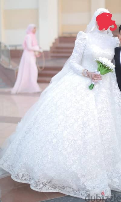 فستان زفاف
