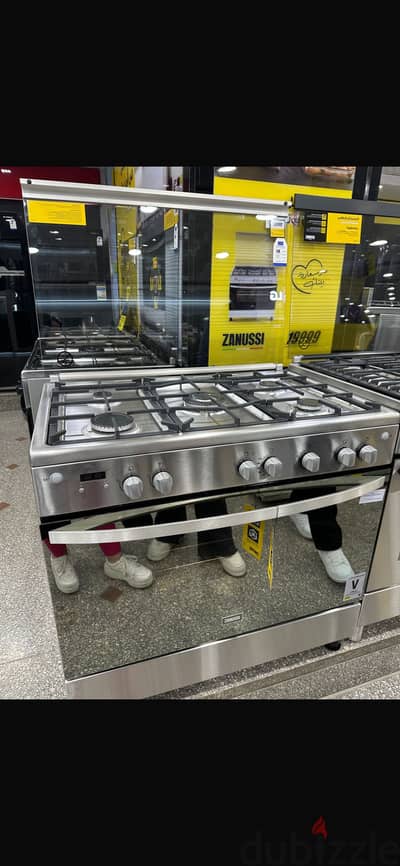 * بوتاجاز Zanussi ستانلس ستيل