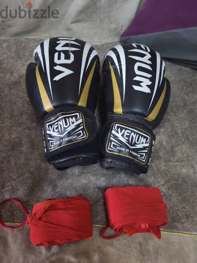 Boxing Gloves 12oz + Hand wrap 4.5m (Venum) Made in Pakistan