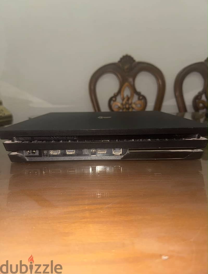 PS4 pro 1