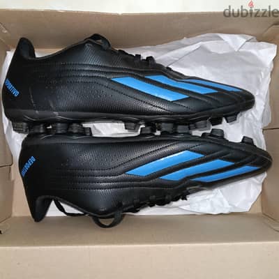 Adidas Football shoes - حذاء كره قدم اديداس رجالي