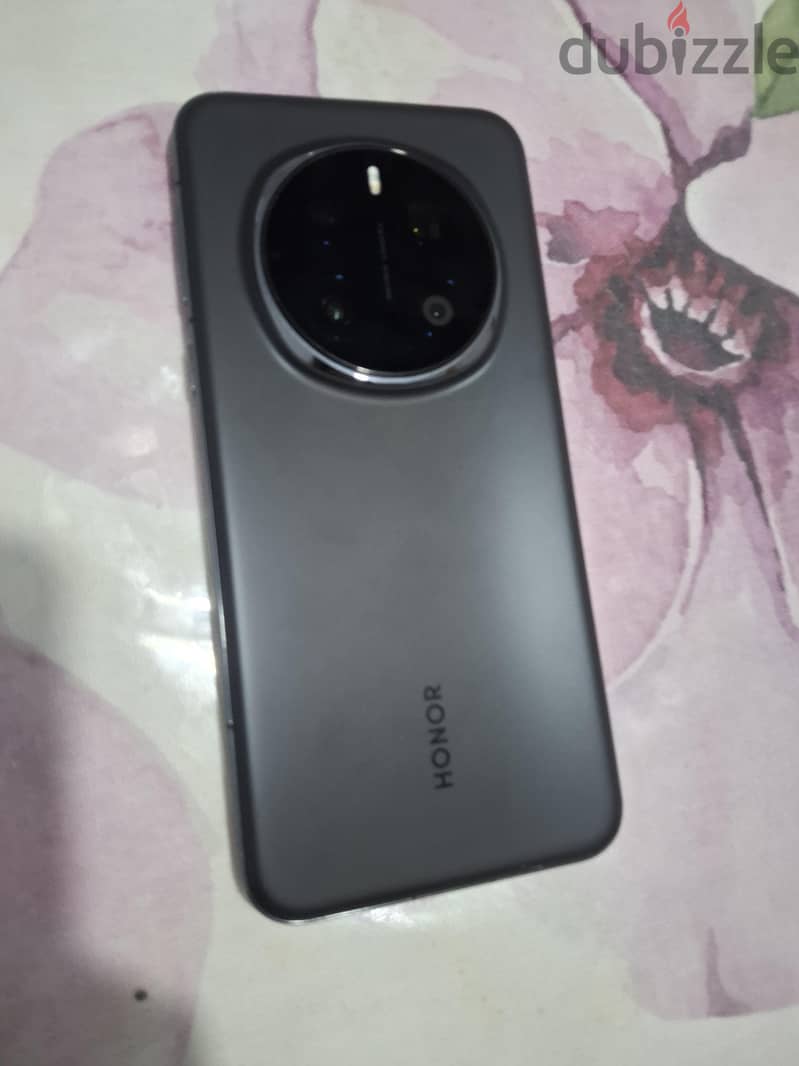 Honor Magic7 Pro 1
