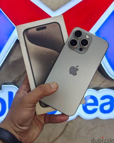 iPhone 15 Pro Max 256 giga بالعلبه خالص ضريبه للبيع او البدل