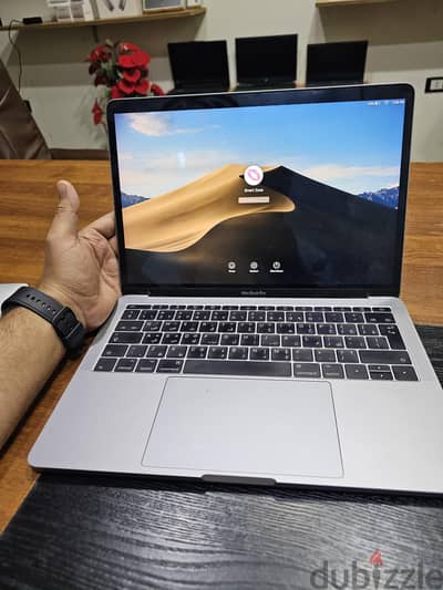 macbook Pro 2017 Ram 8 ssd 256 13 inch