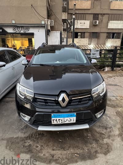 رينو سانديرو ستيب واى 2023