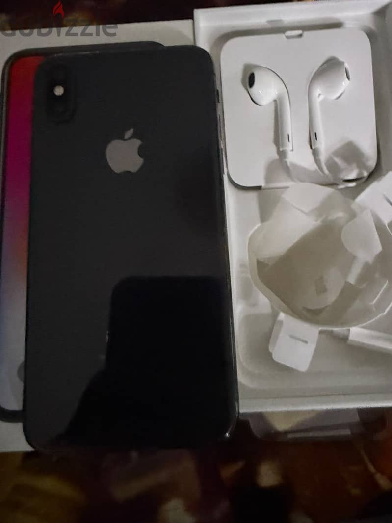 Apple - iPhone X 1